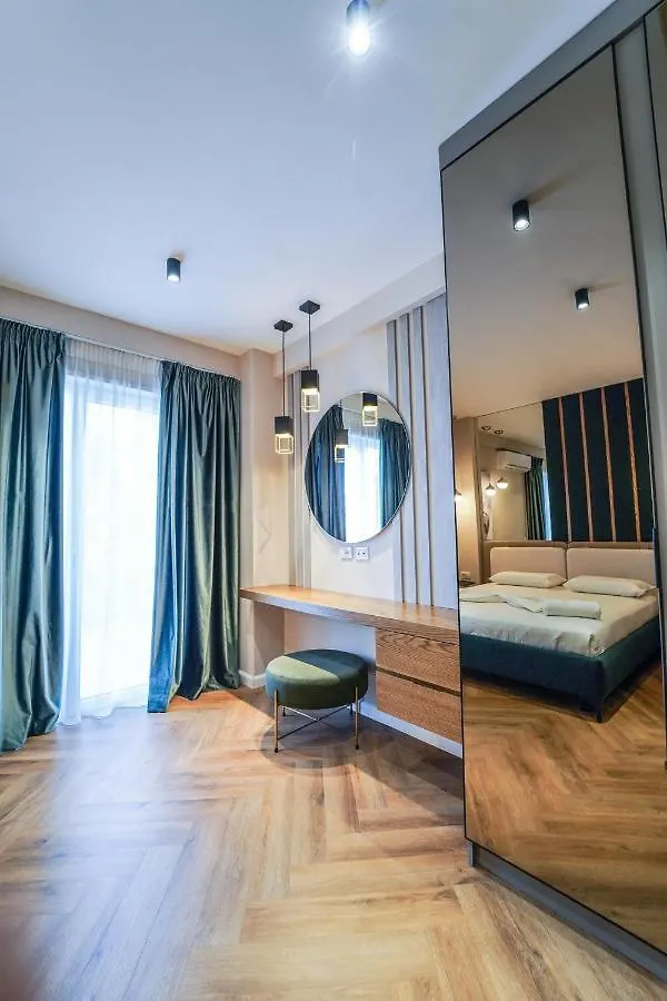 Haris Luxury Apartment No.4 Tirana